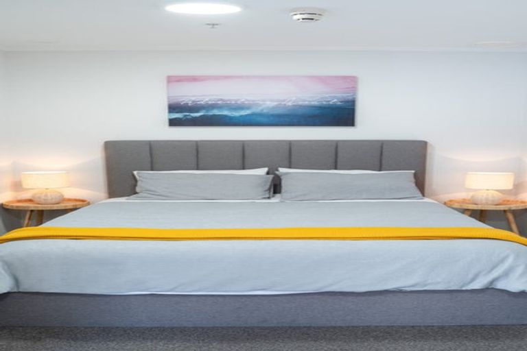 Photo of property in Atlas Apartments, 7/49 Maunganui Road, Mount Maunganui, 3116