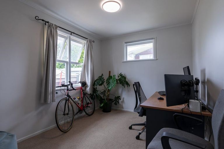 Photo of property in 61a Cobham Crescent, Kelston, Auckland, 0602