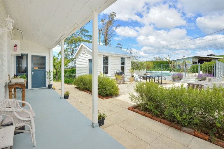 Photo of property in 363 Wharekopae Road, Patutahi, Gisborne, 4072