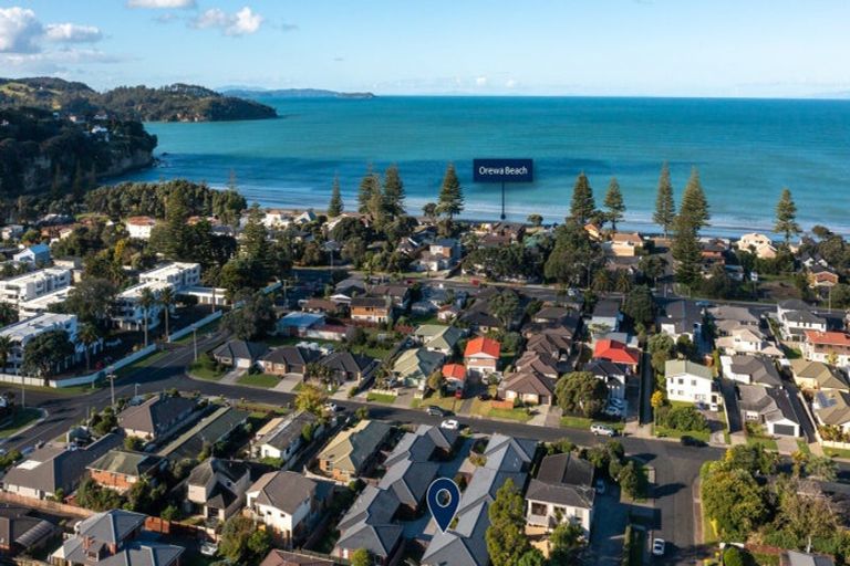 Photo of property in 28a Elizabeth Street, Orewa, 0931