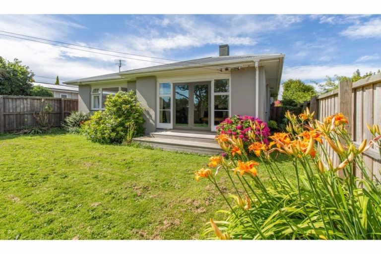 Photo of property in 1/19 Moreland Avenue, Papanui, Christchurch, 8053