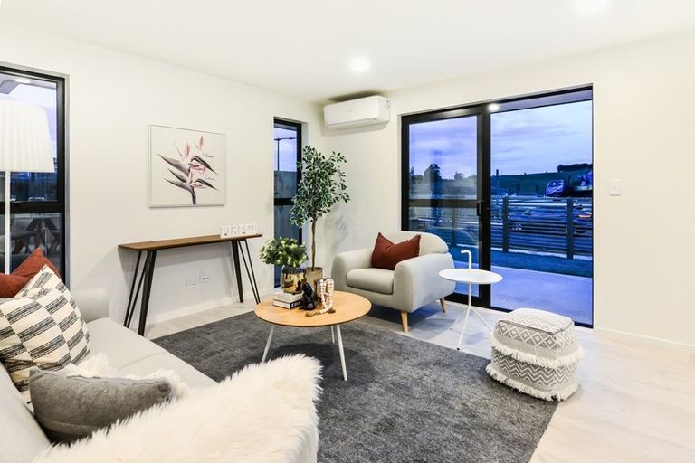 Photo of property in 2/49 Waireka Road, Rototuna North, Hamilton, 3281