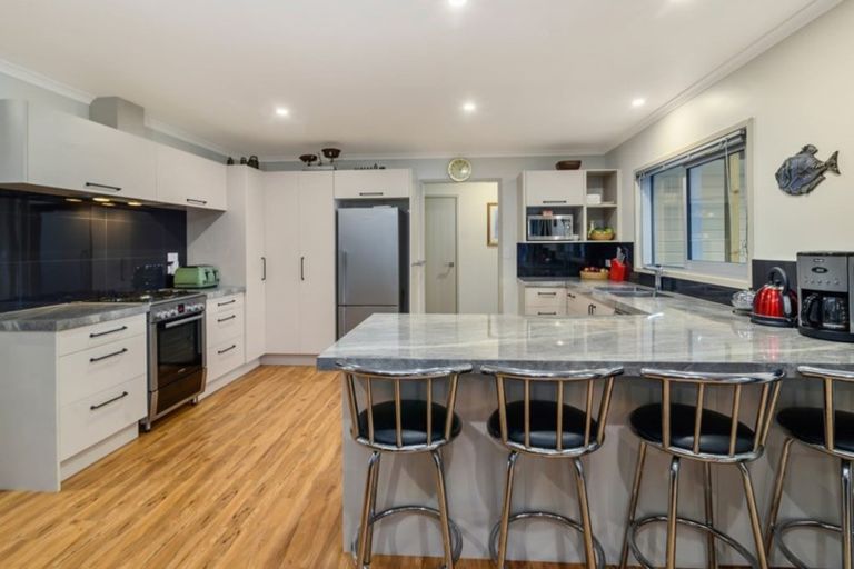 Photo of property in 26 Maraeroa Road, Mamaku, 3020