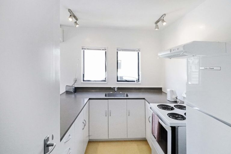 Photo of property in 8/72 Waiwhetu Road, Waiwhetu, Lower Hutt, 5010