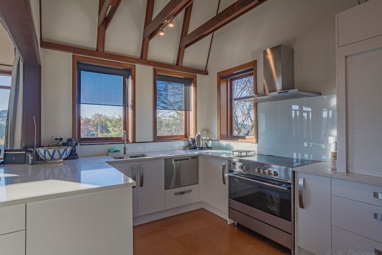 Photo of property in 82 Douglas Street, Highfield, Timaru, 7910