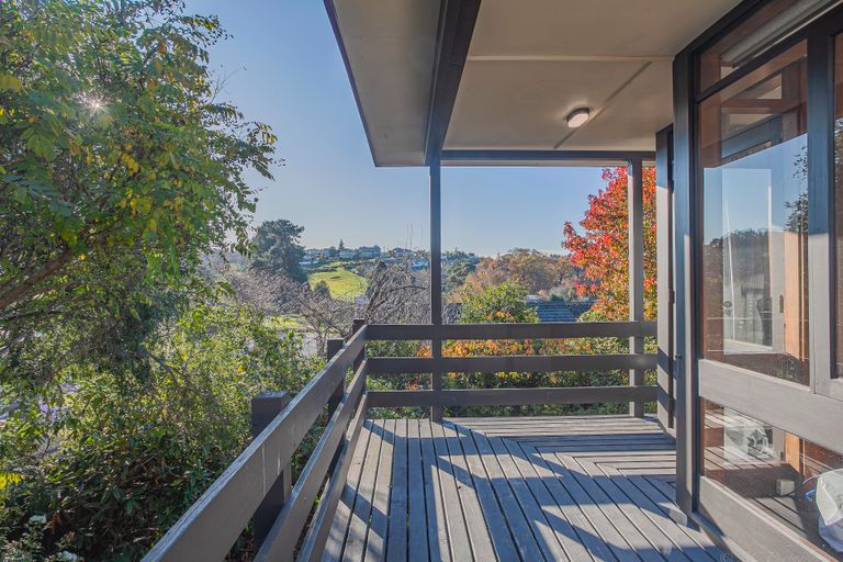 Photo of property in 82 Douglas Street, Highfield, Timaru, 7910