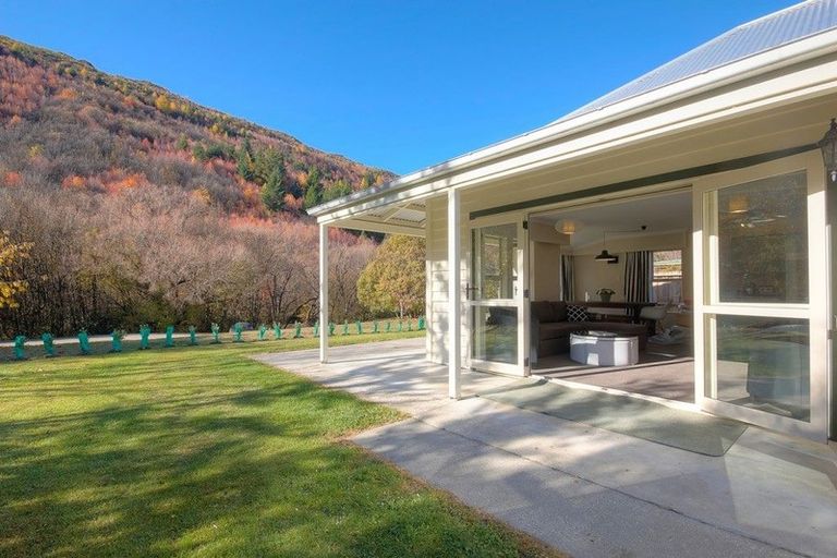 Photo of property in 25b Nairn Street, Arrowtown, 9302