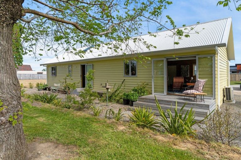 Photo of property in 1/26 Roberts Road, Lansdowne, Masterton, 5810