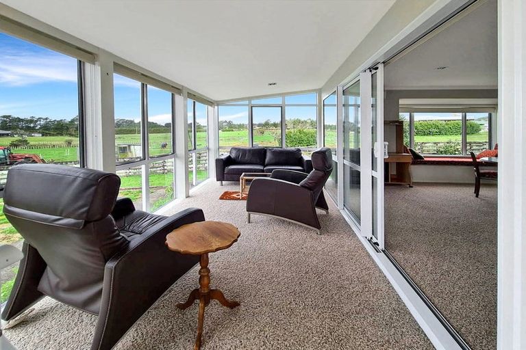 Photo of property in 1256 Frankley Road, Hurworth, New Plymouth, 4371