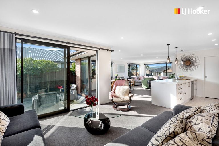 Photo of property in 67 Owhiro Avenue, Mosgiel, 9024