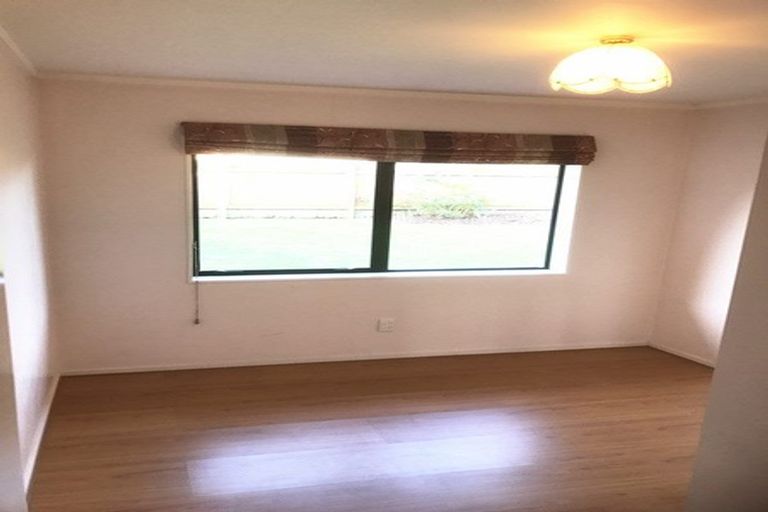 Photo of property in 31 Lemonwood Place, The Gardens, Auckland, 2105