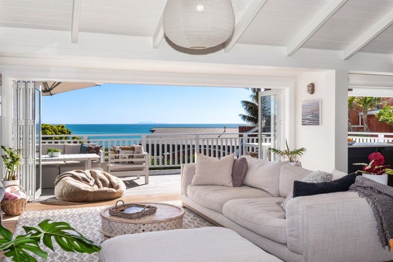 Photo of property in 153 Karewa Parade, Papamoa Beach, Papamoa, 3118