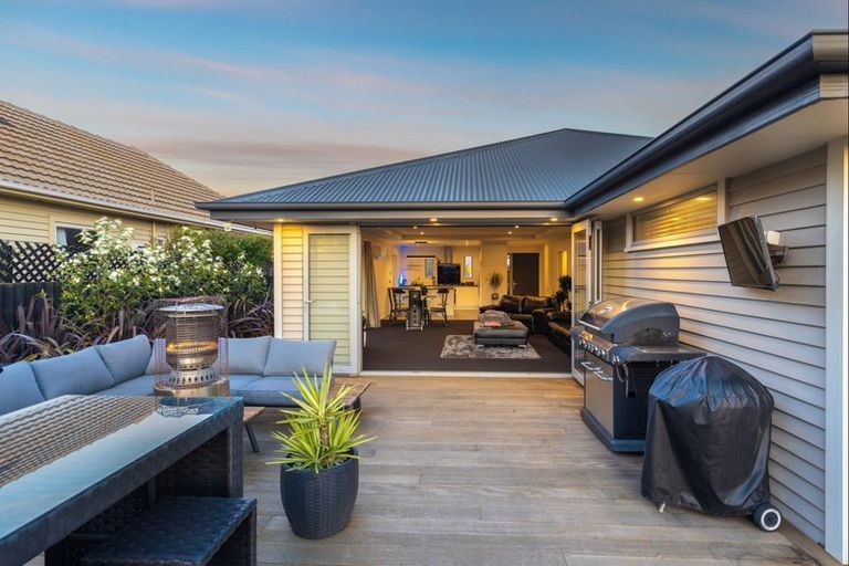 Photo of property in 223 Bower Avenue, North New Brighton, Christchurch, 8083