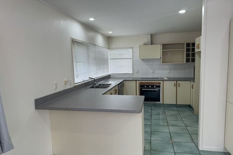 Photo of property in 1/23 Russell Road, Manurewa, Auckland, 2102