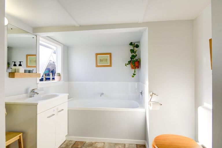 Photo of property in 20 Reserve Road, Waikuku Beach, 7473