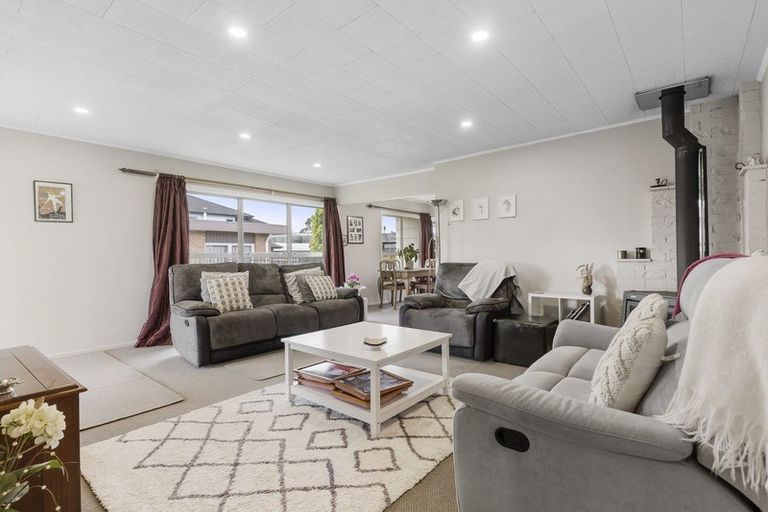 Photo of property in 7 Tudor Place, Mount Maunganui, 3116