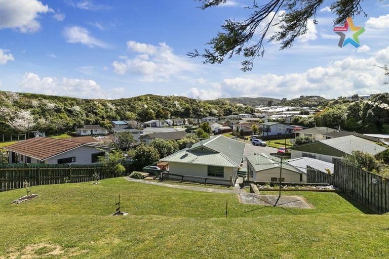 Photo of property in 7 Becks Close, Kelson, Lower Hutt, 5010