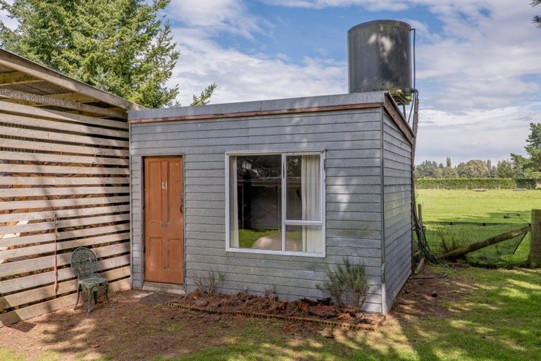 Photo of property in 2501 Bealey Road, Hororata, Darfield, 7572