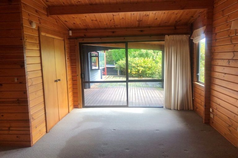 Photo of property in 7 Traffic Road, Greenhithe, Auckland, 0632