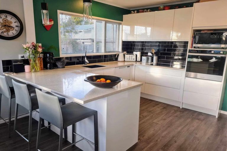 Photo of property in 35 Pegasus Drive, Sunnybrook, Rotorua, 3015