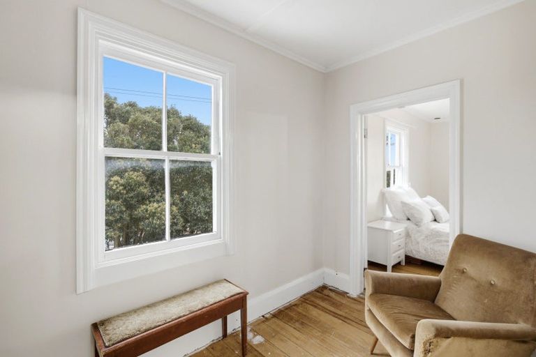 Photo of property in 11a Russell Street, Marton, 4710