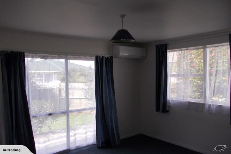 Photo of property in 67 Helena Street, Massey, Auckland, 0614
