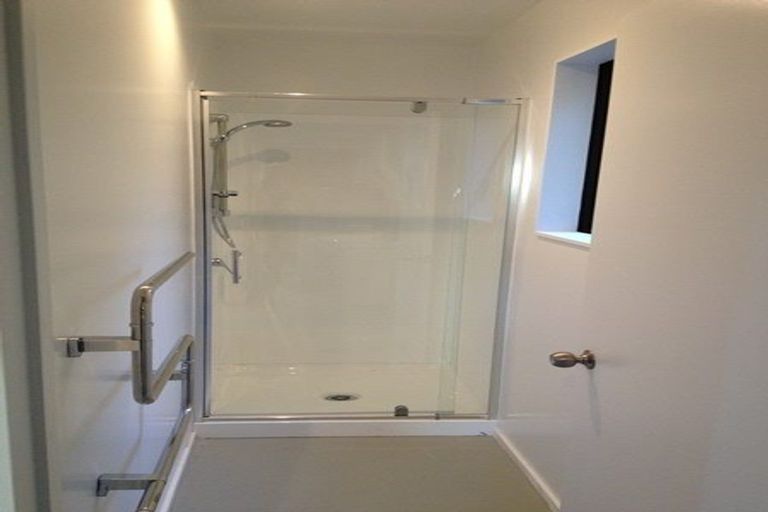 Photo of property in 8 Westmont Street, Ilam, Christchurch, 8041