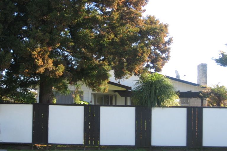 Photo of property in 27 Clematis Avenue, Pukete, Hamilton, 3200