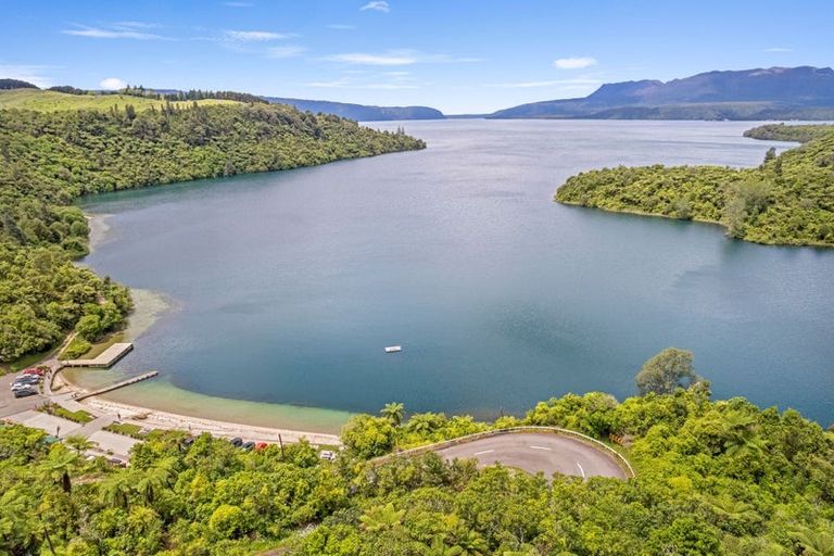 Photo of property in 11 Te Mu Road, Lake Tarawera, Rotorua, 3076
