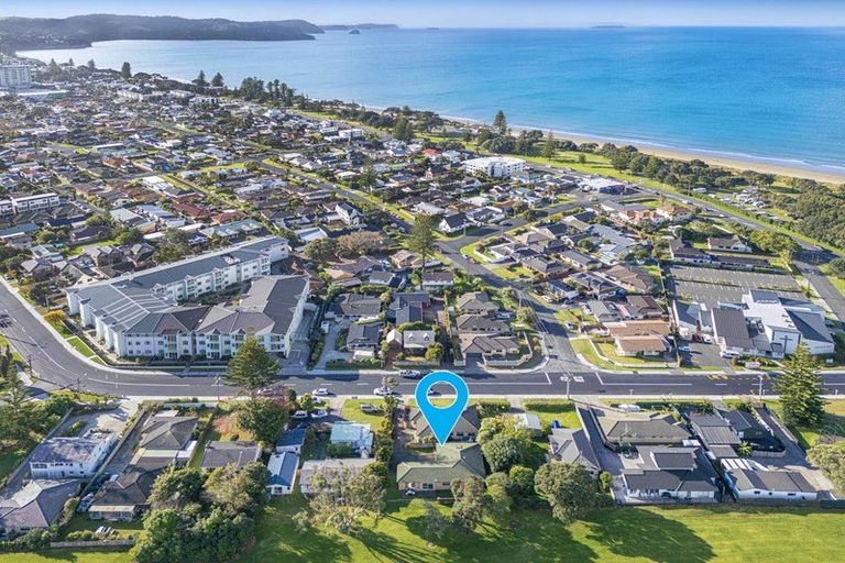 Photo of property in 10a Centreway Road, Orewa, 0931