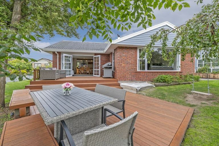 Photo of property in 8 Muir Avenue, Halswell, Christchurch, 8025