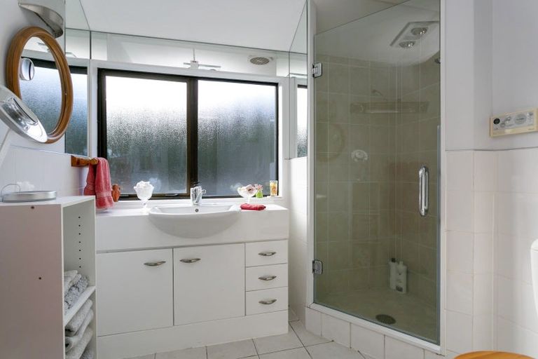 Photo of property in 9 Kahurangi Drive, Rangatira Park, Taupo, 3330