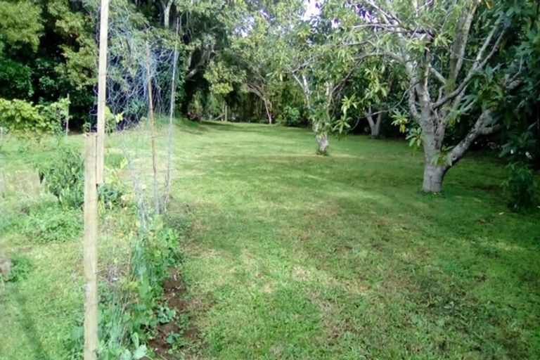 Photo of property in 6 Pukeatua Road, Maungatapere, Whangarei, 0179
