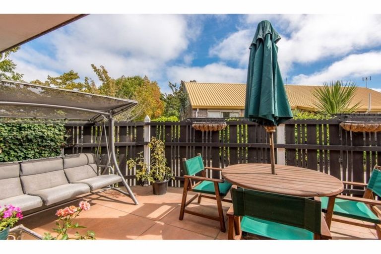 Photo of property in 46a Karnak Crescent, Russley, Christchurch, 8042