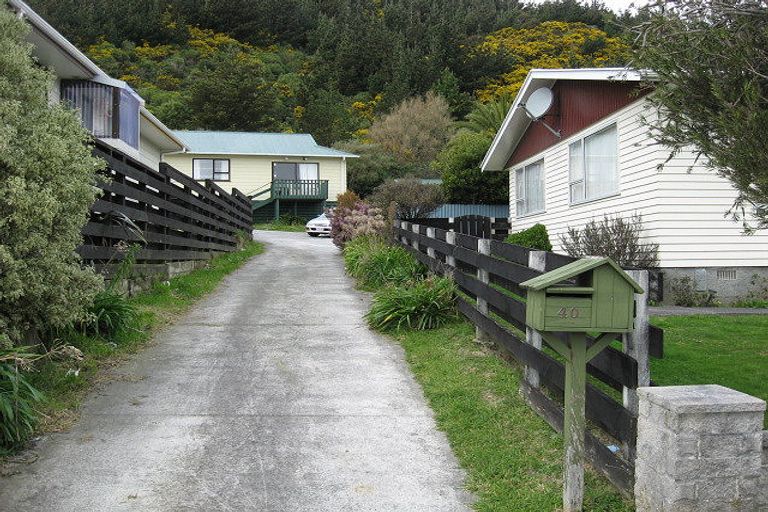 Photo of property in 40 Trelawney Road, Wainuiomata, Lower Hutt, 5014