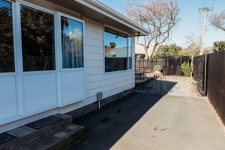 Photo of property in 2/148 Riverlaw Terrace, Saint Martins, Christchurch, 8022