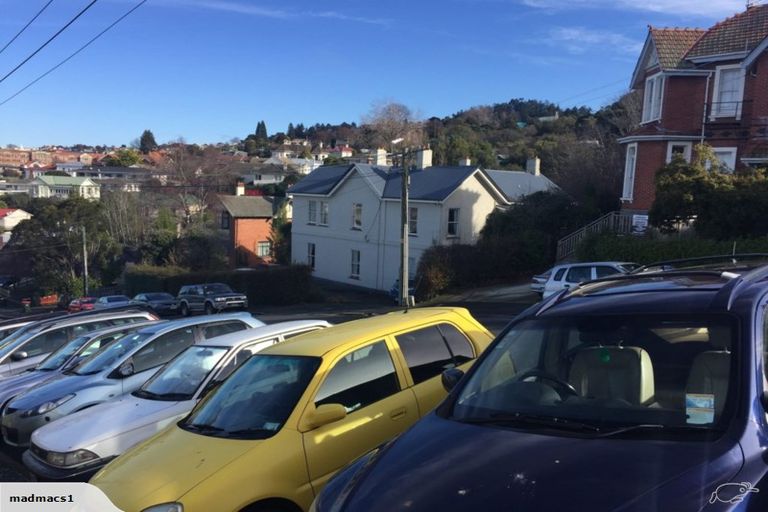 Photo of property in 6 Heriot Row, Dunedin Central, Dunedin, 9016