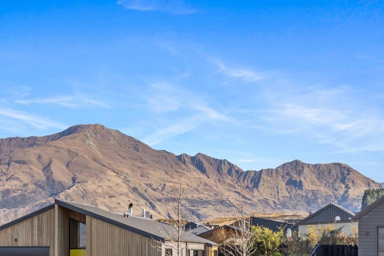 Photo of property in Northlake, 8 Bonspiel Road, Wanaka, 9305
