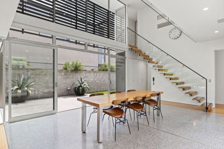 Photo of property in 3 Millbank Lane, Merivale, Christchurch, 8014