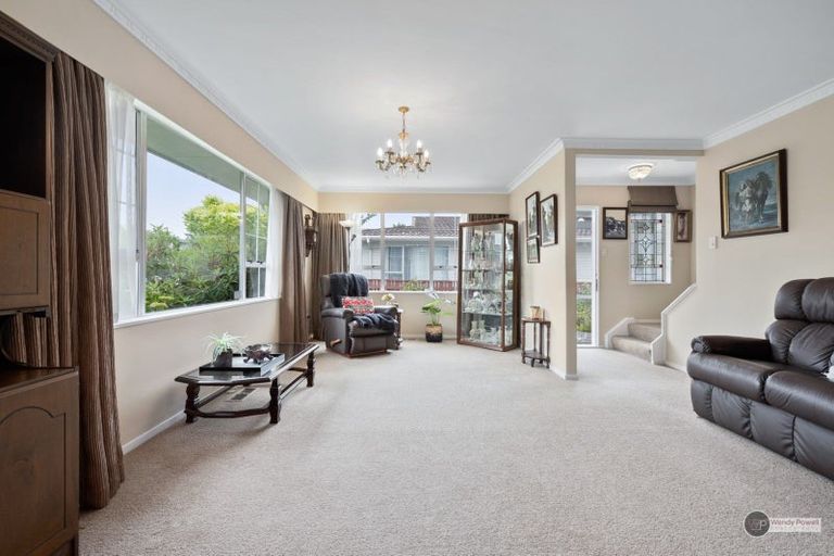 Photo of property in 28 Saint Columbans Grove, Boulcott, Lower Hutt, 5010