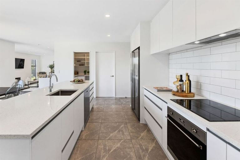 Photo of property in 13 Prospect Place, Halswell, Christchurch, 8025