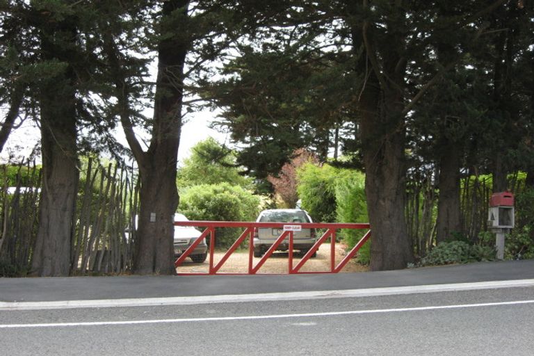 Photo of property in 147 Marine Drive, Diamond Harbour, 8971