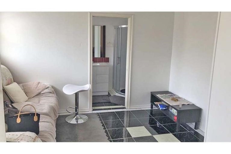 Photo of property in 3/1a Becroft Drive, Forrest Hill, Auckland, 0620