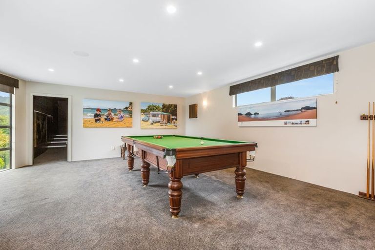 Photo of property in 10 Sunny Glen, Waikanae, 5036