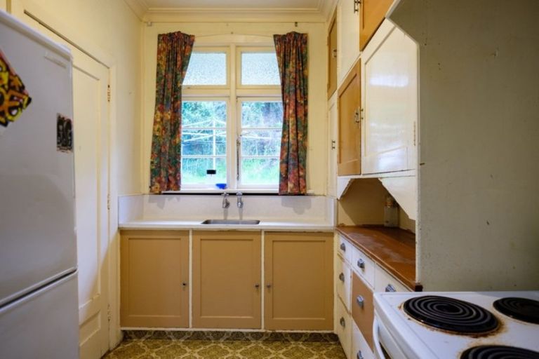 Photo of property in 76 Forbury Road, Saint Clair, Dunedin, 9012