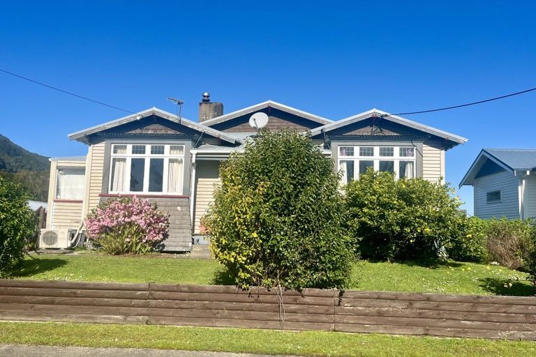 Photo of property in 41 Ema Street, Te Aroha, 3320