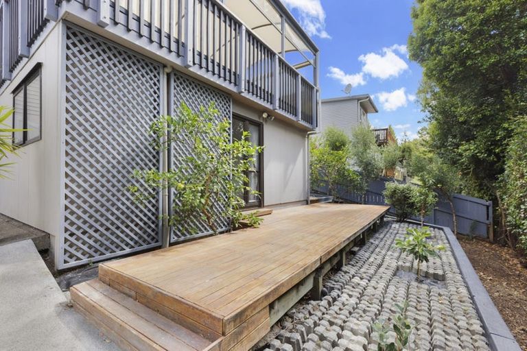 Photo of property in 2/34 Sycamore Drive, Sunnynook, Auckland, 0620