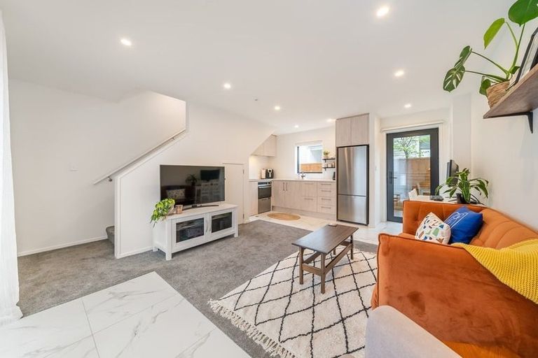 Photo of property in 3/123 Cambridge Terrace, Fairfield, Lower Hutt, 5011