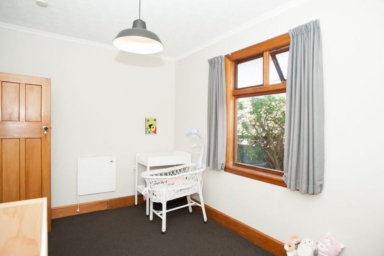 Photo of property in 16 Lincoln Road, Hillmorton, Christchurch, 8024