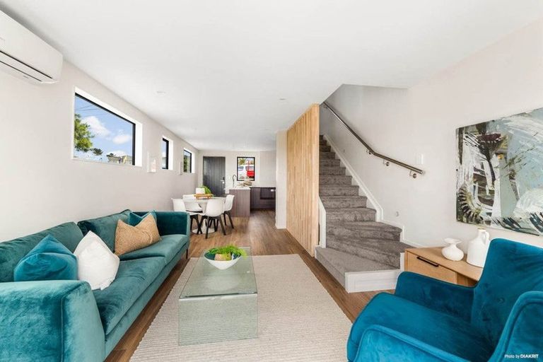 Photo of property in 1/735 East Coast Road, Browns Bay, Auckland, 0630